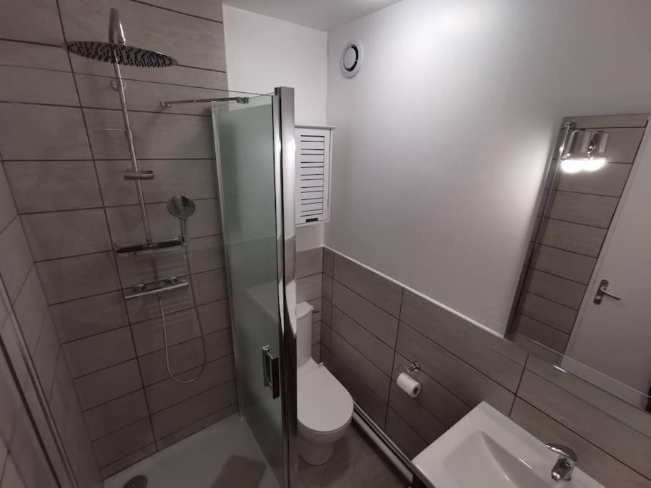 Appartement Acces Direct A La Plage Bernieres-sur-Mer Ngoại thất bức ảnh